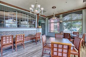 Holiday Inn Hotel & Suites Madison West - Middleton by IHG