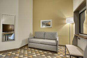 Holiday Inn Hotel & Suites Madison West - Middleton by IHG