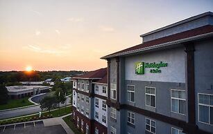 Holiday Inn Hotel & Suites Madison West - Middleton by IHG