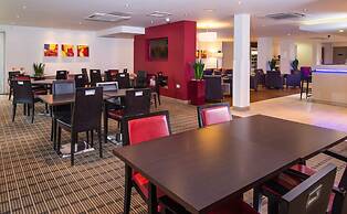 Holiday Inn Express East Midlands Airport by IHG