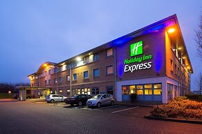 Holiday Inn Express East Midlands Airport by IHG