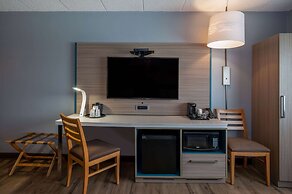 AmericInn by Wyndham Eau Claire