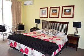 Knightsbridge Apartments