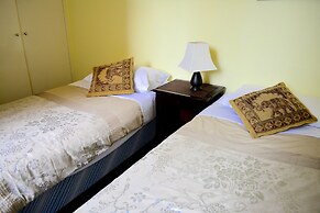 Knightsbridge Apartments