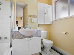 Knightsbridge Apartments