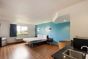 Motel 6 Rothschild, WI