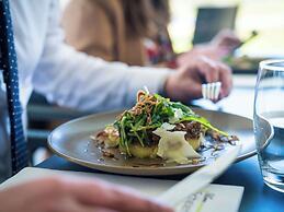 Hotel Mercure Luxembourg Kikuoka Golf & Spa