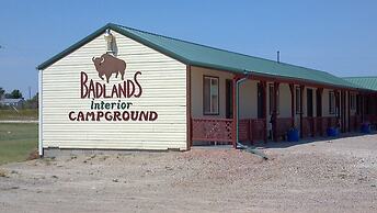 Badlands Hotel and Campground