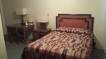 Badlands Hotel and Campground