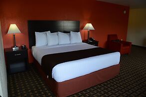 AmericInn by Wyndham West Burlington