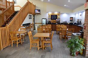 AmericInn by Wyndham West Burlington