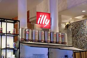 Renai Hotel Kota Bahru (formerly known as The Grand Renai Hotel)