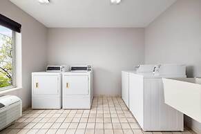 Country Inn & Suites by Radisson, Springfield, OH