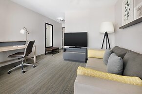 Country Inn & Suites by Radisson, Springfield, OH