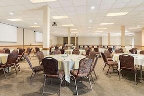 Country Inn & Suites by Radisson, Lincoln North Hotel and Conference C