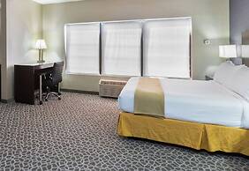 Holiday Inn Express Hotel & Suites Mt. Holly by IHG