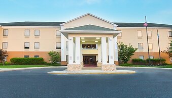 Holiday Inn Express Hotel & Suites Mt. Holly by IHG