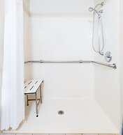 Holiday Inn Express Hotel & Suites Mt. Holly by IHG