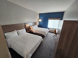 Holiday Inn Express Hotel & Suites Cincinnati-Blue Ash by IHG