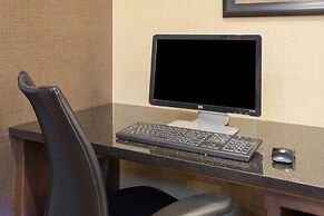 Holiday Inn Express & Suites Lexington by IHG