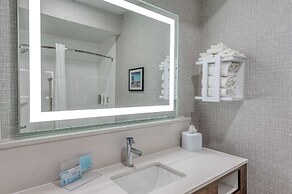 Hampton Inn New Philadelphia