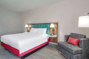 Hampton Inn New Philadelphia