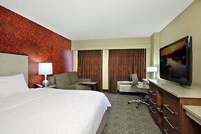 Hampton Inn & Suites Columbus-Downtown