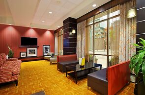 Hampton Inn & Suites Columbus-Downtown