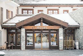Riffelalp Resort 2222m