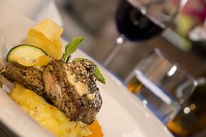 Villa Montana Hotel & Spa