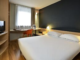 Ibis Charleroi Centre Gare