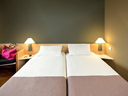 Ibis Charleroi Centre Gare