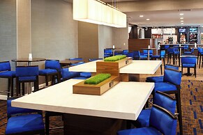 Courtyard by Marriott Kansas City Overland Park/Convention Center