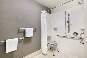 Courtyard by Marriott Kansas City Overland Park/Convention Center