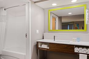 Hampton Inn & Suites Fort Myers Beach/Sanibel Gateway