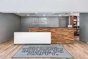 Hampton Inn & Suites Fort Myers Beach/Sanibel Gateway