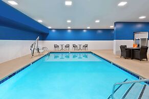 Hampton Inn Charlotte-Uptown