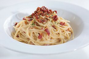 InterContinental Tegucigalpa at Multiplaza Mall