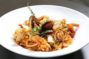 InterContinental Tegucigalpa at Multiplaza Mall