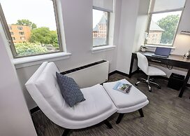 Kellogg Conference Hotel at Gallaudet University