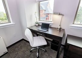 Kellogg Conference Hotel at Gallaudet University