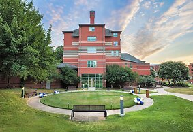 Kellogg Conference Hotel at Gallaudet University