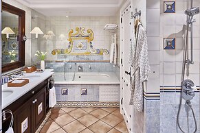 Seaside Grand Hotel Residencia