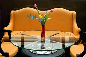 WHO - Windsor Hotel Opera