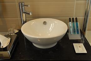 WHO - Windsor Hotel Opera