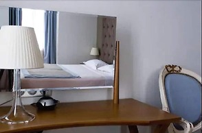 WHO - Windsor Hotel Opera