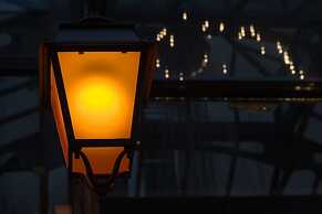 WHO - Windsor Hotel Opera