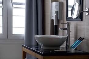 WHO - Windsor Hotel Opera