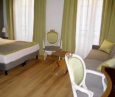 WHO - Windsor Hotel Opera