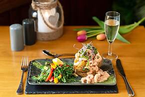 Boars Head Hotel